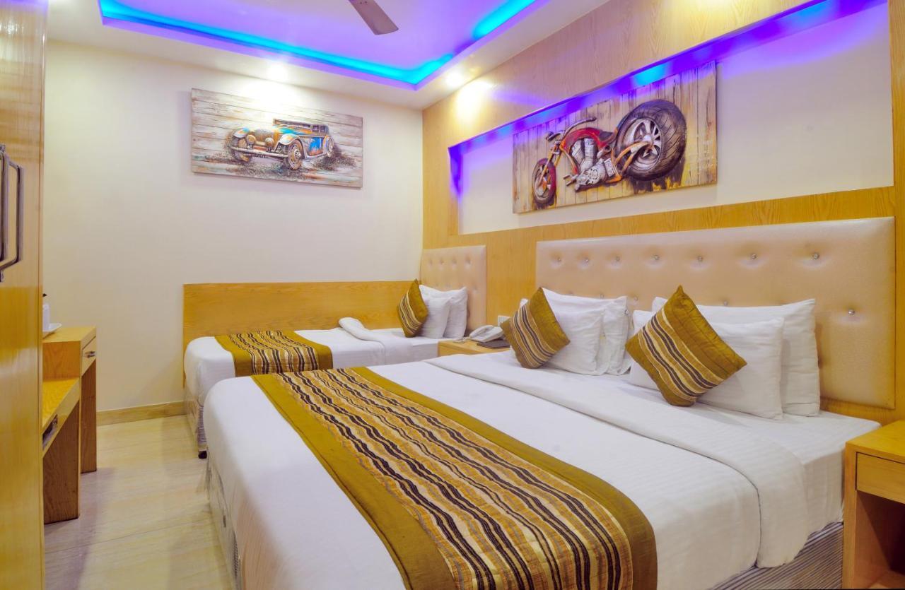 Hotel Prince Palace Deluxe - Paharganj - Ню Делхи Екстериор снимка